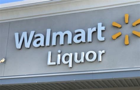 alcohol walmart hours